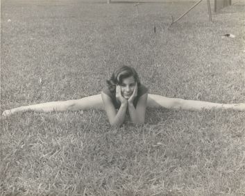 Sara Ashworth doing the splits in her younger years